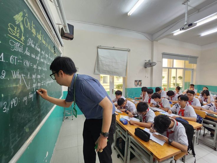 Đề minh họa THPTQG Quế Võ 1 – Bắc Ninh: Cập nhật mới nhất, sát với đề thi THPTQG 2025