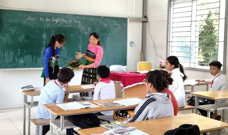 Đề ôn tập số 10 chương 1,2 kiêm đề giữa kì 1 theo cấu trúc thi THPTQG năm 2025 ( có đáp án chi tiết )